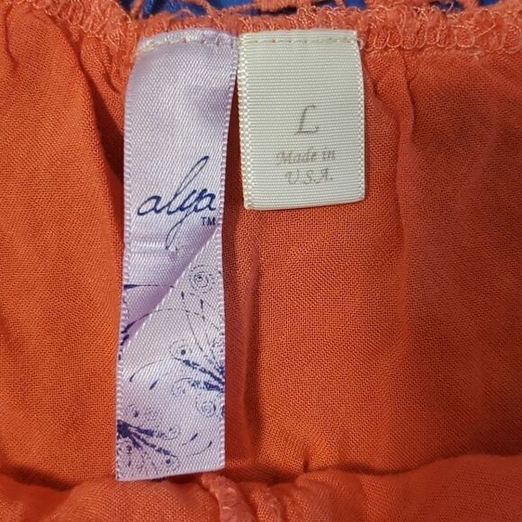 Alya tank top crochet style top - Picture 4 of 4